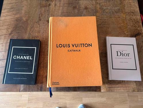 Verschillende mode boeken van Louis Vuitton etc, Boeken, Mode, Zo goed als nieuw, Mode algemeen, Ophalen of Verzenden