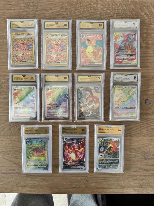 Pokemon Charizard slabs: zie omschrijving, Hobby en Vrije tijd, Verzamelkaartspellen | Pokémon, Zo goed als nieuw, Meerdere kaarten