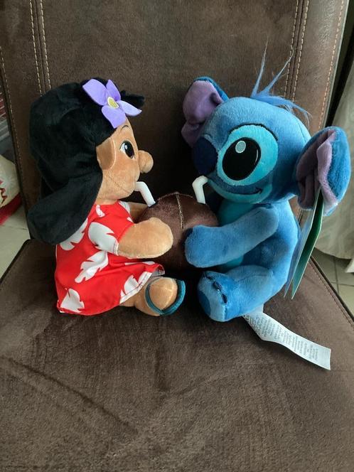 Nieuwe Disney knuffel Lilo x Stitch - 20 anniversary, Verzamelen, Disney, Nieuw, Knuffel, Overige figuren, Ophalen of Verzenden
