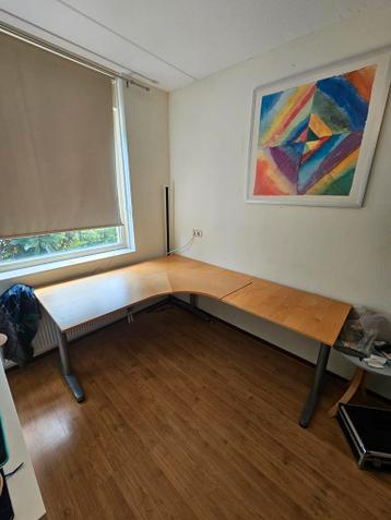 Ikea galant hoekbureau - afbeelding 1 Ikea galant hoekbureau - afbeelding 1