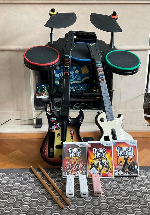 Wii Guitar Hero set: drumstel, 2 gitaren, controllers, games, Spelcomputers en Games, Games | Nintendo Wii, Gebruikt, Muziek, Ophalen