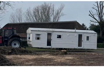 Comfortabele Caravan met 4 Slaapplaatsen