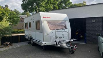 Dethleffs Camper 430 met Unico voortent