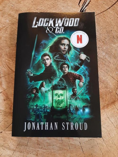 Lockwood & go jonathan stroud boek nederlands, Boeken, Fantasy, Zo goed als nieuw, Ophalen of Verzenden