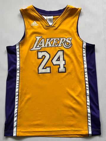 Maat 164 Kobe Bryant golden LA Lakers jersey. Adidas. 