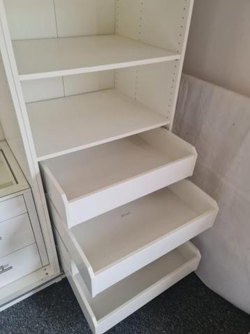 Kledingkast ikea pax 3.00m (4x75cm). Leveren en monteren mgl - afbeelding 11 Kledingkast ikea pax 3.00m (4x75cm). Leveren en monteren mgl - afbeelding 11