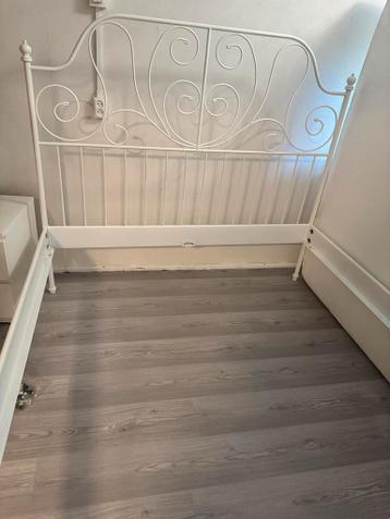 Ikea Bedframe 160x200 - Wit Metaal - afbeelding 3 Ikea Bedframe 160x200 - Wit Metaal - afbeelding 3