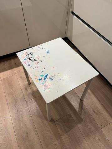 IKEA Kritter tafeltje 59x50 - gratis af te halen