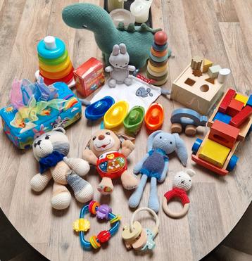 Moet weg: Set speelgoed baby 6-18 maanden