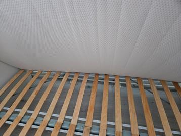Malm IKEA bed met lattenbodem - afbeelding 3 Malm IKEA bed met lattenbodem - afbeelding 3