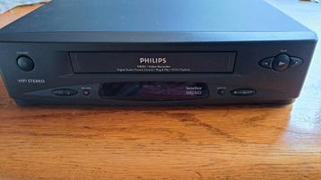 PHILIPS VR501 Hifi Stereo Videorecorder. 
