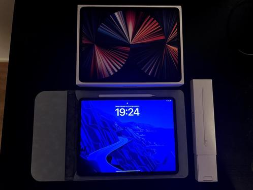 iPad Pro (12,9 inch) (5e generatie) 128GB Space Grijs, Computers en Software, Tablet-hoezen, Zo goed als nieuw, Screenprotector