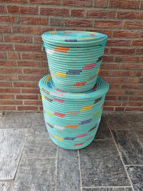 Afrikaanse manden turquoise Fairtrade handgemaakt  senegal, Huis en Inrichting, Woonaccessoires | Schalen en Manden, Nieuw, Rond