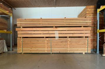 Douglas hout, houten palen/planken. Topkwaliteit!