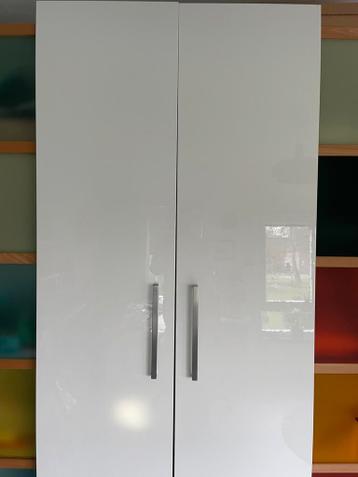 Kastdeuren (4) van Ikea PAX kasten, wit hoogglans - afbeelding 2 Kastdeuren (4) van Ikea PAX kasten, wit hoogglans - afbeelding 2