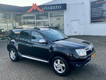 Dacia Duster 1.6 Lauréate 2wd Cruise Airco Trekhaak Parkeers