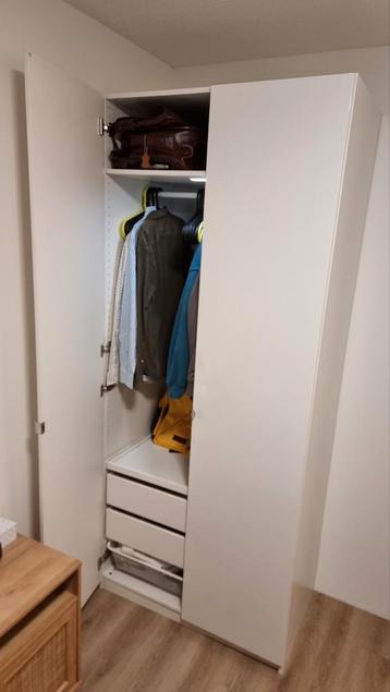 IKEA Pax kast wit, zo goed als nieuw! - afbeelding 1 IKEA Pax kast wit, zo goed als nieuw! - afbeelding 1