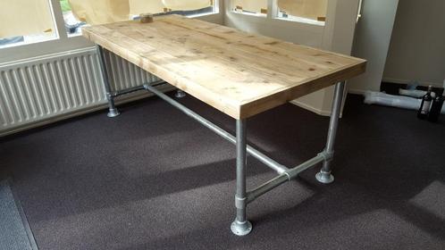 Unieke industriele tafel, bureau van steigerhout en staal, Huis en Inrichting, Bureaus, Nieuw, Bureau, Ophalen