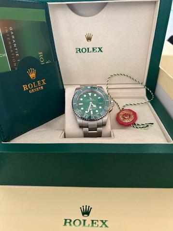 Rolex submariner green