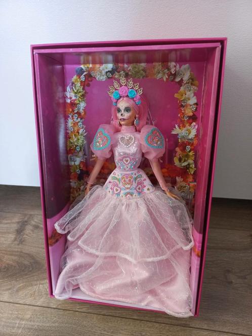 Barbie dia de muertos pink magnolia NRFB, Verzamelen, Poppen, Nieuw, Fashion Doll, Ophalen of Verzenden