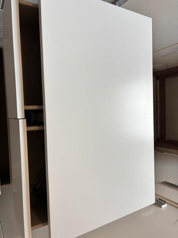 IKEA Malm ladekast met 6 lades - afbeelding 2 IKEA Malm ladekast met 6 lades - afbeelding 2