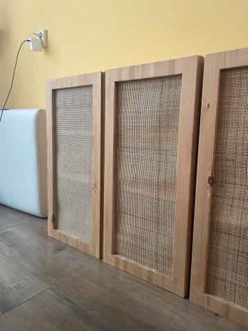 Twee bewerkte IKEA IVAR kasten met rotan - afbeelding 5 Twee bewerkte IKEA IVAR kasten met rotan - afbeelding 5