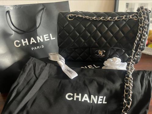Chanel Classic Medium, Sieraden, Tassen en Uiterlijk, Tassen | Damestassen, Nieuw, Handtas, Zwart, Ophalen