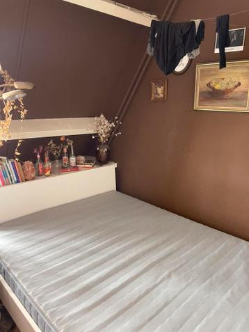 ASKVOLL IKEA Bedframe 140x200 Inclusief Matras - afbeelding 1 ASKVOLL IKEA Bedframe 140x200 Inclusief Matras - afbeelding 1