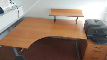 Bureautafel Effektiv IKEA - afbeelding 1 Bureautafel Effektiv IKEA - afbeelding 1