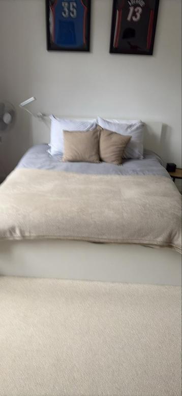 Ikea MALM bedframe 160x200 - afbeelding 2 Ikea MALM bedframe 160x200 - afbeelding 2