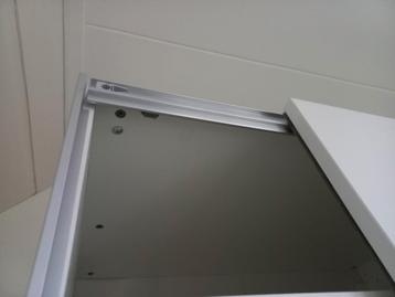 2 Ikea Hasvik schuifdeuren Pax - afbeelding 3 2 Ikea Hasvik schuifdeuren Pax - afbeelding 3