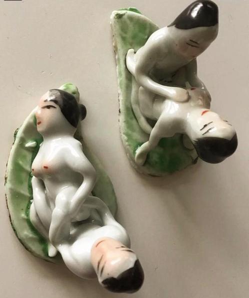 2 erotische Kamasutra beeldjes China porselein, Antiek en Kunst, Curiosa en Brocante, Verzenden