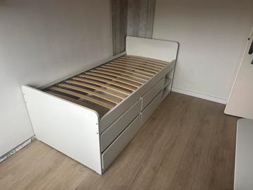 Ikea Släkt bedframe 90 x 200 wit - afbeelding 1 Ikea Släkt bedframe 90 x 200 wit - afbeelding 1