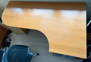 Bureau met opbergkast - gratis ophalen - afbeelding 2 Bureau met opbergkast - gratis ophalen - afbeelding 2