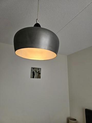 Metalen hanglamp