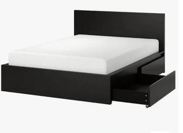 Bed zwartbruin Ikea Malm 160x200 - afbeelding 2 Bed zwartbruin Ikea Malm 160x200 - afbeelding 2