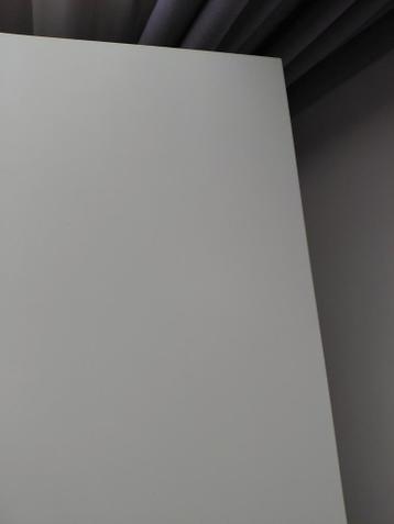 Wit Ikea Galant bureau 120x80 cm, in goede staat - afbeelding 5 Wit Ikea Galant bureau 120x80 cm, in goede staat - afbeelding 5