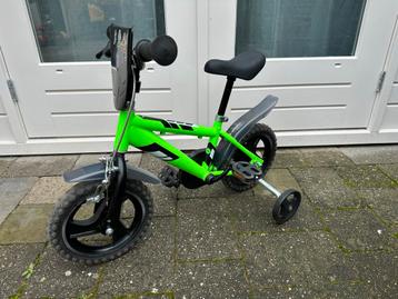 Leuke kinderfiets met zijwieltjes