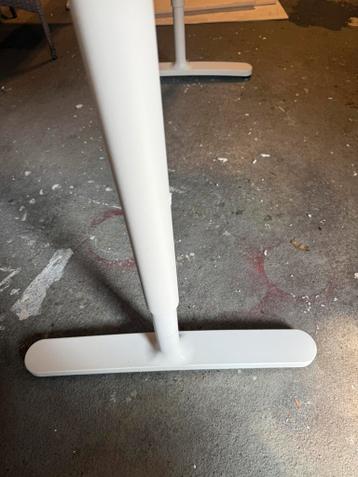 Bureau Ikea Bekant 160*80 - afbeelding 11 Bureau Ikea Bekant 160*80 - afbeelding 11