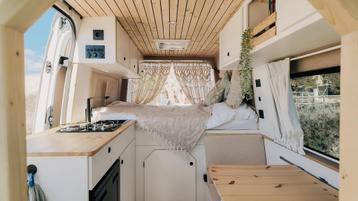 Mercedes-Benz Sprinter off-grid camper | 2015 Automaat