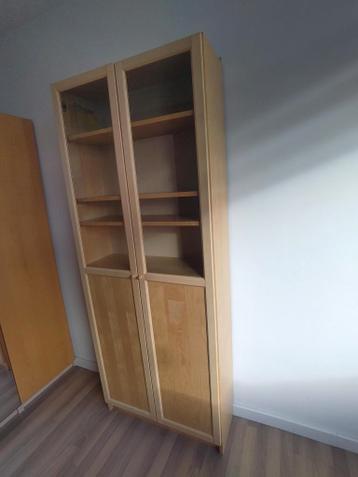 IKEA Billy boekenkast met deuren (deels glas) - afbeelding 2 IKEA Billy boekenkast met deuren (deels glas) - afbeelding 2