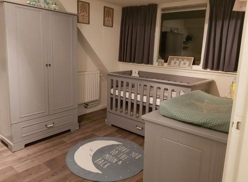 Baby/peuter kamer, Huis en Inrichting, Slaapkamer | Complete slaapkamers, Zo goed als nieuw, Ophalen