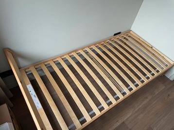 NEIDEN bedframe, grenen, 90x200 cm - afbeelding 2 NEIDEN bedframe, grenen, 90x200 cm - afbeelding 2
