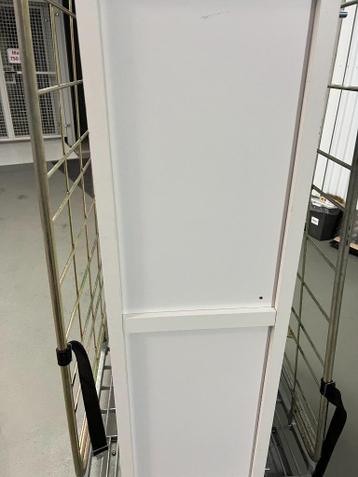 IKEA Besta kast wit 2 stuks samen 40 EUR - afbeelding 5 IKEA Besta kast wit 2 stuks samen 40 EUR - afbeelding 5