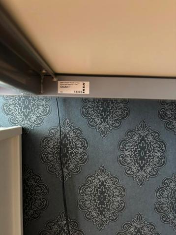 Wit Ikea Galant hoek bureau - afbeelding 6 Wit Ikea Galant hoek bureau - afbeelding 6