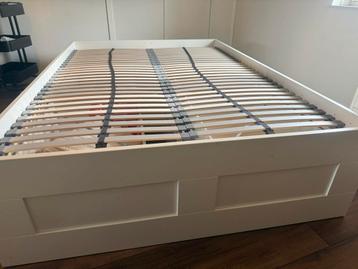Witte Bedframe met Opbergruimte - afbeelding 2 Witte Bedframe met Opbergruimte - afbeelding 2