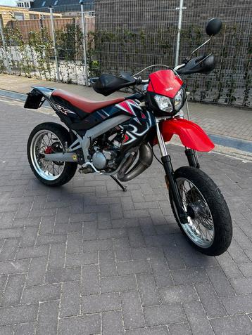 Aprilia SX50 2-TAKT SCHAKELBROMMER 50CC ORGINELE STAAT