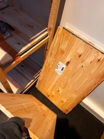 GRATIS Ivar stellingkast Ikea - afbeelding 4 GRATIS Ivar stellingkast Ikea - afbeelding 4