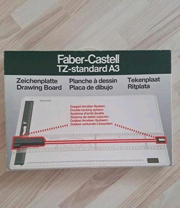 Tekenplaat Faber Castel: A3. Ongebruikt.