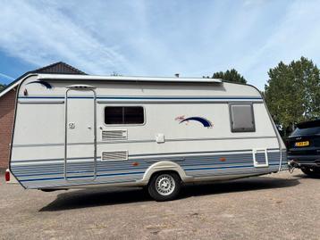 TEC 510 TK caravan met stapelbed inclusief inventaris